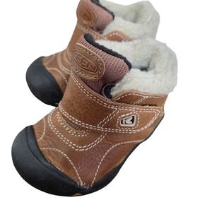 NWT KEEN Kootenay Leather Winter Snow Boots Tots 4